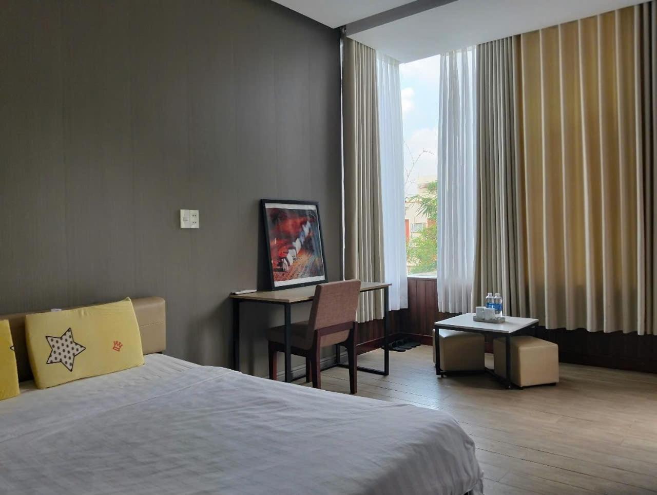 Doi Sao Homestay Buon Ma Thuot Buitenkant foto