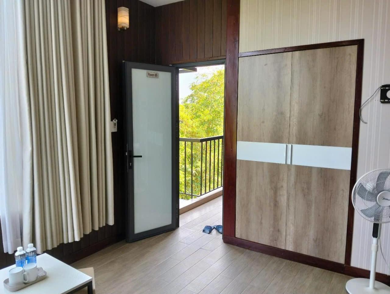 Doi Sao Homestay Buon Ma Thuot Buitenkant foto